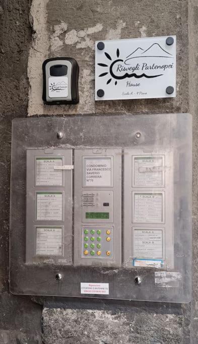 Risvegli Partenopei House Napoli Esterno foto
