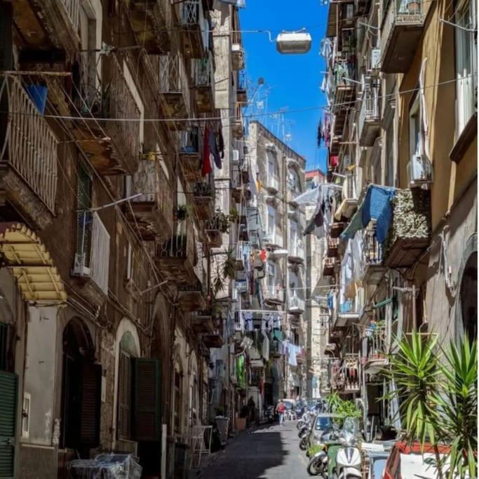 Risvegli Partenopei House Napoli Esterno foto